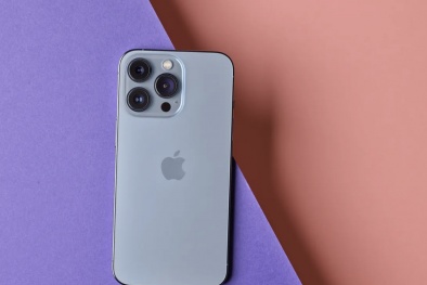 Giá iPhone 13 chính hãng giảm sâu