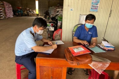 Thu giữ 10 tấn phân bón dấu hiệu nhập lậu ở Đắk Nông