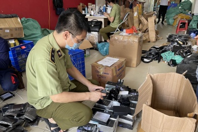 Cảnh báo mỹ phẩm quảng cáo như 'thần dược', người tiêu dùng tiền mất tật mang