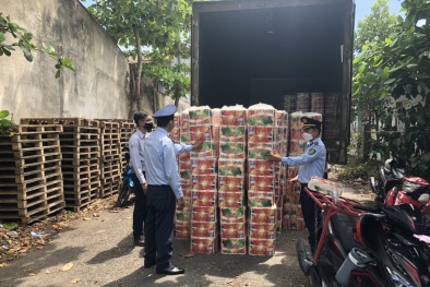 Tiền Giang: Thu giữ hơn 4.600 cuộn giấy vệ sinh giả mạo nhãn hiệu