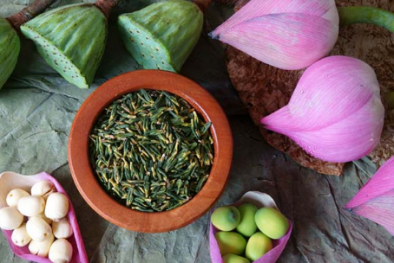 Dùng hạt sen, tâm sen trị mất ngủ hậu COVID-19 người dùng cần lưu ý gì