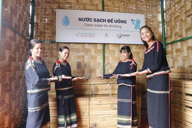 Trao tặng hệ thống lọc nước cộng đồng tại buôn Sút M’đưng, huyện Cư M’gar, tỉnh Đăk Lăk