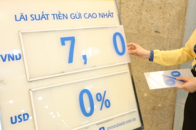 Lãi suất tiết kiệm cao nhất lên gần 8%/năm, gửi kỳ hạn nào lợi nhất?