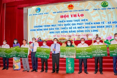 Vietcombank ủng hộ 4,5 tỷ đồng hỗ trợ hộ gia đình người dân tộc thiểu số nghèo tại 9 tỉnh ĐBSCL