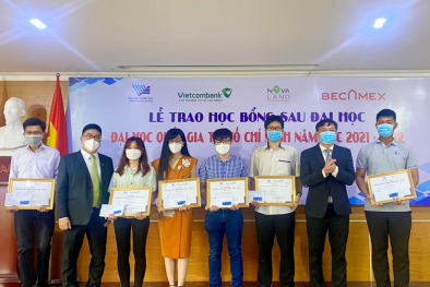 Tập đoàn Novaland trao tặng học bổng cho học viên, nghiên cứu sinh ĐH Quốc gia TP.HCM