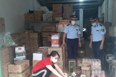 Thu giữ sữa béo tam hoa và nước cốt dừa không rõ nguồn gốc