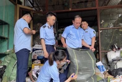 Nhận diện vấn nạn hàng giả trên sàn thương mại điện tử: Tẩu tán hàng ‘nhanh như chớp’ 