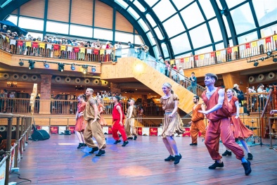 Thách thức đi tìm cái mới từ cơn khát du lịch