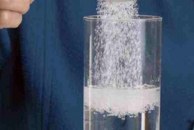 Bác sĩ cảnh báo những sai lầm nguy hiểm khi bổ sung oresol cho trẻ