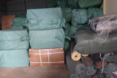 Long An: Phát hiện, ngăn chặn lượng lớn hàng hóa nhập lậu 