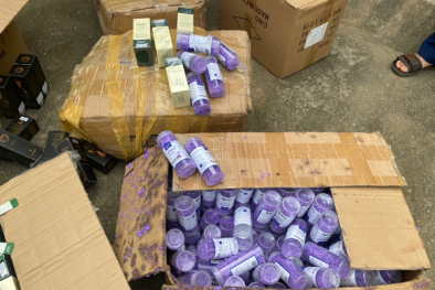 Lạng Sơn ngăn chặn thành công trên 2.000 sản phẩm mỹ phẩm nhập lậu không rõ xuất xứ