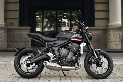 Chân chống kém chất lượng, 83 chiếc Triumph Trident tại Việt Nam bị triệu hồi