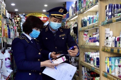 Hà Nội xử lý 1.636 vụ vi phạm về buôn lậu và gian lận thương mại