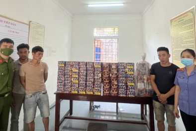 Thu giữ 145 kg pháo hoa nổ được nguỵ trang là hàng hải sản tươi sống