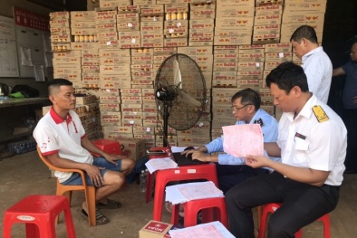 Đắk Lắk: Thu giữ gần 1.000 thùng phở bò hiệu VIFON có dấu hiệu gian lận thương mại