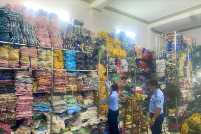 Cần xử lý nghiêm cơ sở kinh doanh quần áo không rõ nguồn gốc