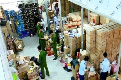 Vĩnh Phúc: Phát hiện kho hàng nhập lậu