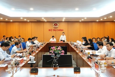 Bộ Tài chính phối hợp tháo gỡ vướng mắc liên quan hoạt động mua sắm thuốc, thiết bị y tế
