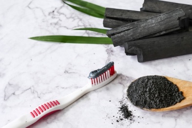 Cách sử dụng kem đánh răng than hoạt tính an toàn giúp bảo vệ sức khỏe răng miệng