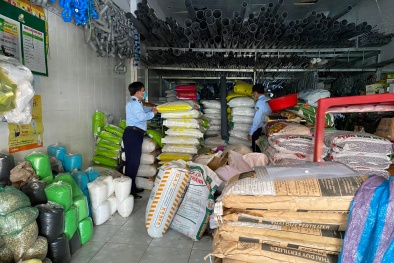 Kinh doanh phân bón giả, không đạt quy chuẩn một cơ sở tại Tiền Giang bị phạt 165 triệu đồng