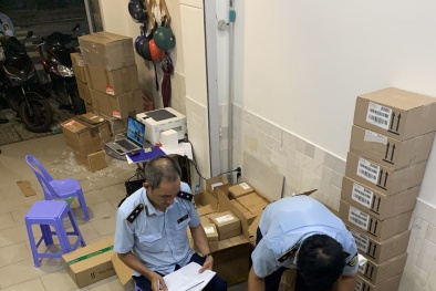 Bất ngờ 'đột kích' cơ sở kinh doanh, phát hiện hàng nghìn mỹ phẩm cao cấp không rõ nguồn gốc