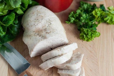 Giảm cân bằng chế độ ăn toàn thịt gà gây nhiều tác hại