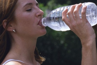 Hóa chất có trong bao bì và nhiều đồ nhựa quen thuộc có thể gây béo phì