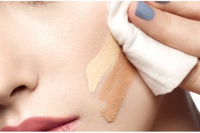 Tác hại khó lường từ khăn ướt tẩy trang khi lạm dụng kéo dài