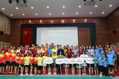 Khai mạc giải thể thao chào mừng 68 năm ngày Giải phóng Thủ đô