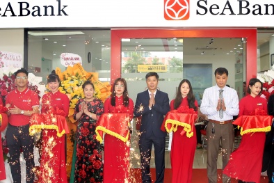 SeABank đồng loạt khai trương đưa vào hoạt động 8 điểm giao dịch