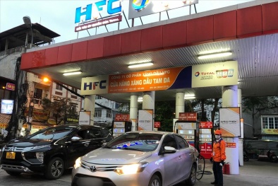 Tìm giải pháp tháo gỡ khó khăn, đảm bảo nguồn cung xăng dầu cho thị trường
