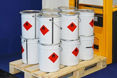 Cần đánh giá khả năng sản xuất bao bì chứa đựng hàng hoá nguy hiểm và chỉ tiêu kỹ thuật áp dụng