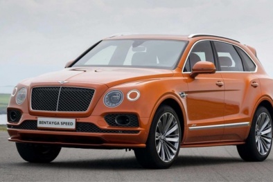 Hơn 3.000 xe Bentley Bentayga bị triệu hồi do camrera lùi mất tín hiệu