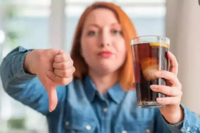 Đồ uống có ga có thể làm giảm khả năng sinh sản ở cả hai giới