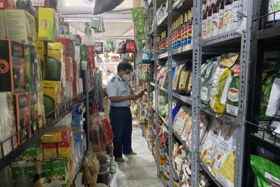 Thu giữ 1.200 hộp sữa nhập khẩu không có tem phụ tại Tiền Giang 