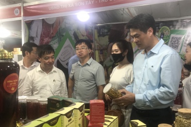 Hà Nội: Đưa hàng Việt đến với người dân và du khách tại thị xã Sơn Tây 