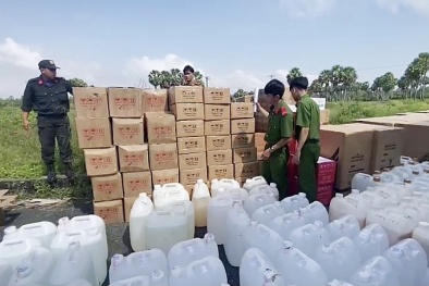 Liên tiếp thu giữ lượng lớn hàng hóa không rõ nguồn gốc tại An Giang