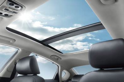 Cửa sổ trời trên xe ô tô cũng cần phải đảm bảo an toàn
