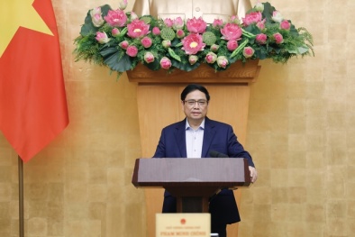 Khắc phục triệt để tình trạng thiếu xăng dầu, vật tư y tế