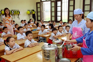 Hà Nội nghiêm cấm để thực phẩm không rõ nguồn gốc thâm nhập trường học
