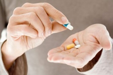 Bác sĩ cảnh báo: Dùng đơn thuốc cũ có thể gây nguy hiểm tính mạng