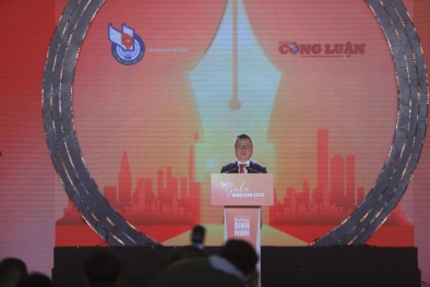 Tôn vinh những khoảnh khắc báo chí ấn tượng