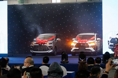 Chính thức xuất xưởng mẫu xe Veloz Cross và Avanza Premio, giá chỉ từ trên 500 triệu đồng