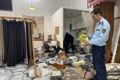 Đắk Lắk: Phát hiện hàng loạt sản phẩm thời trang không rõ nguồn gốc