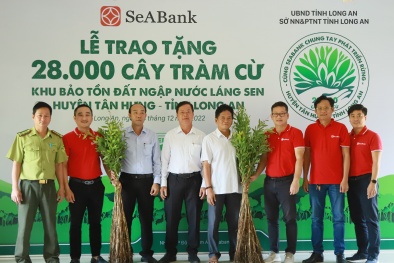 SeABank trao tặng 28.000 cây tràm cừ hỗ trợ Khu Bảo tồn Đất ngập nước Láng Sen