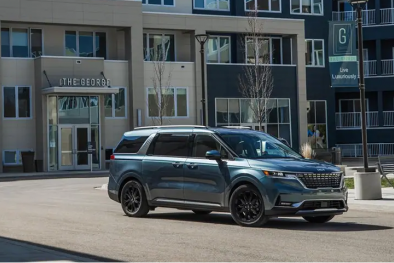 Xe ô tô Kia Carnival 2022 giá từ 1,2 tỷ đồng ứng dụng nhiều công nghệ hiện đại