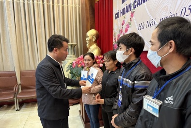 BHXH Việt Nam mang Tết ấm đến với bệnh nhân BHYT nghèo