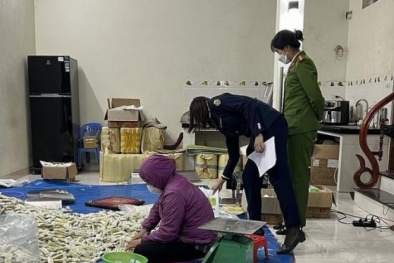 Cảnh giác với bánh mứt kẹo không rõ nguồn gốc những ngày cận Tết