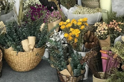 Mua hoa khô trưng Tết, thận trọng rước họa vào thân 