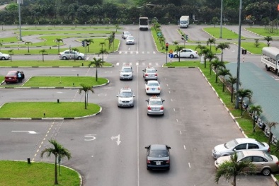 Bộ Tài chính đề xuất tăng mức phí thi sát hạch lái xe máy, ôtô